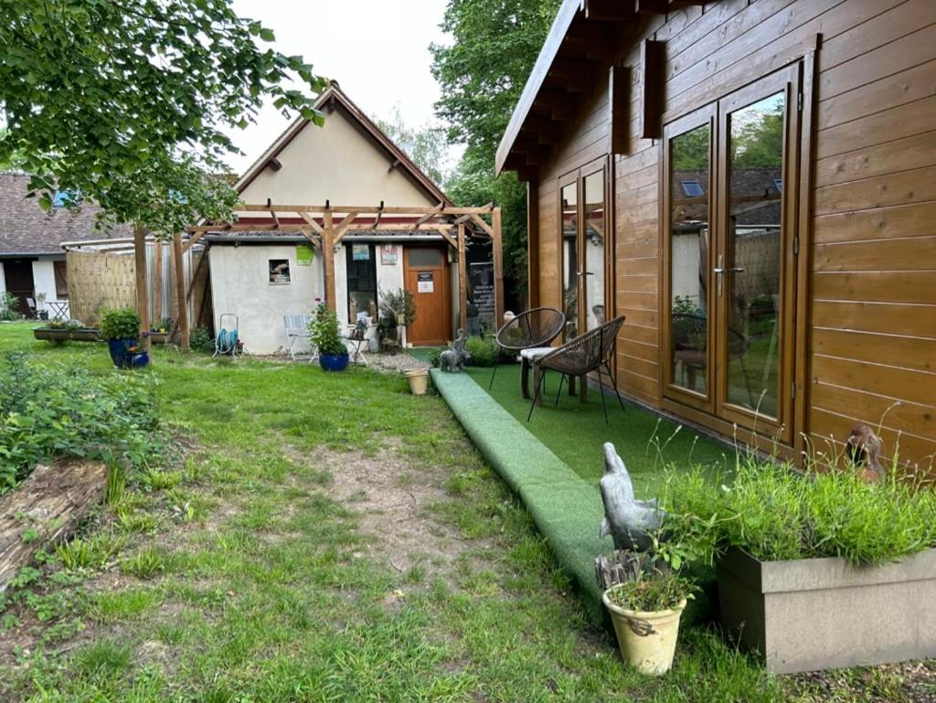 Gites Du Bois Des Perruches Saint-Vincent-des-Bois Esterno foto