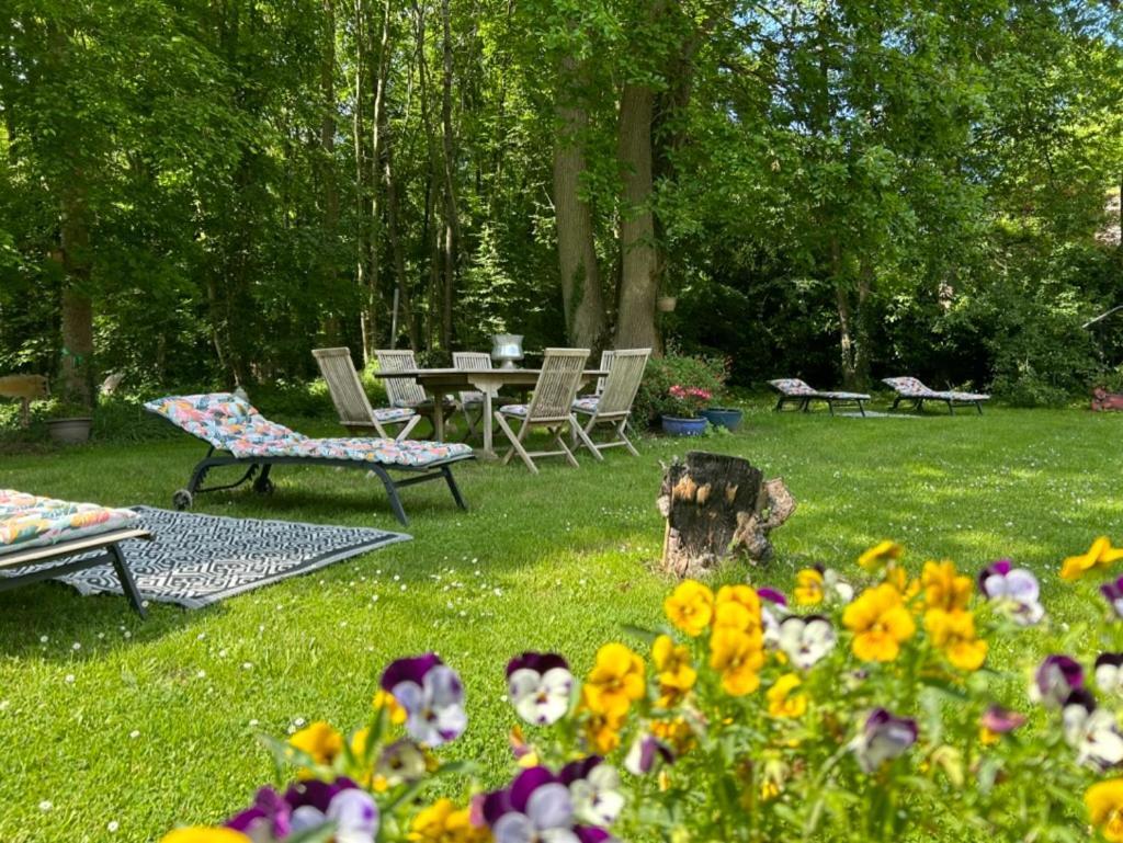Gites Du Bois Des Perruches Saint-Vincent-des-Bois Esterno foto