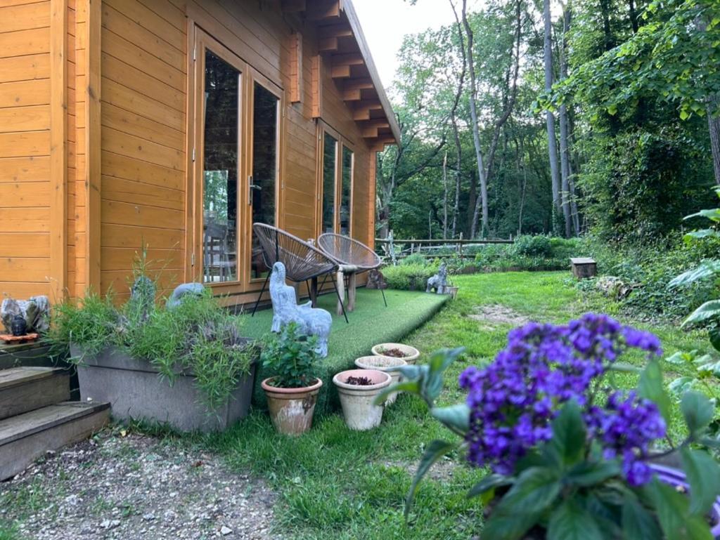 Gites Du Bois Des Perruches Saint-Vincent-des-Bois Esterno foto